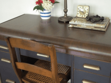 How to Paint a Nautical Desk