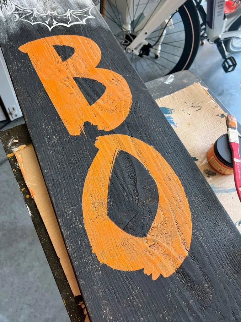 Halloween Lettering Painted in Dixie Belle Paint