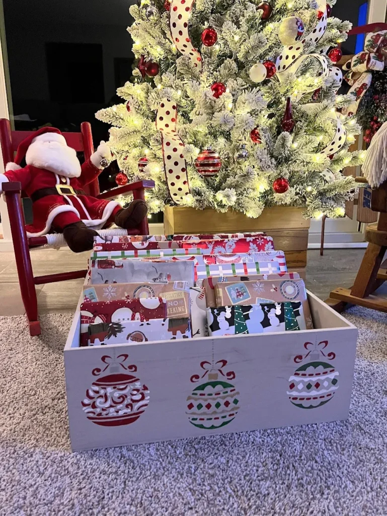 Christmas Advent Box with Dixie Belle Paint