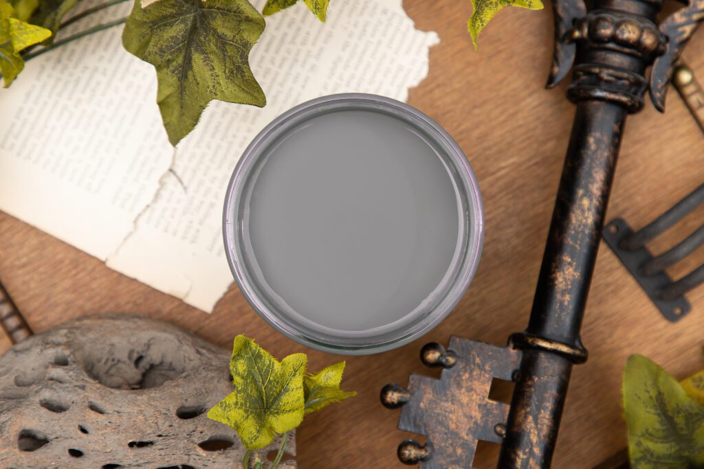 Dixie Belle Paint Hurricane Gray chalk mineral paint